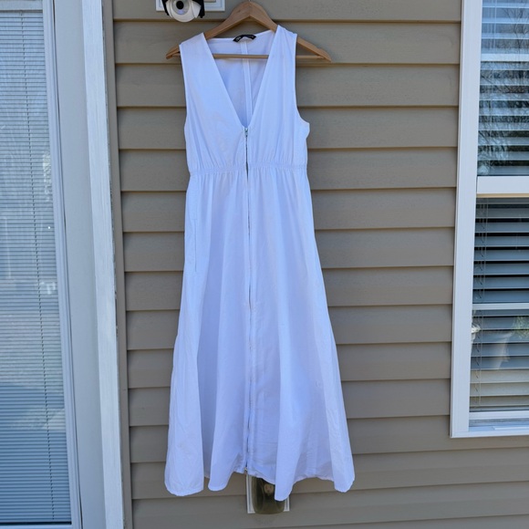 Zara Zip Up V Neck Dress - Picture 7 of 13